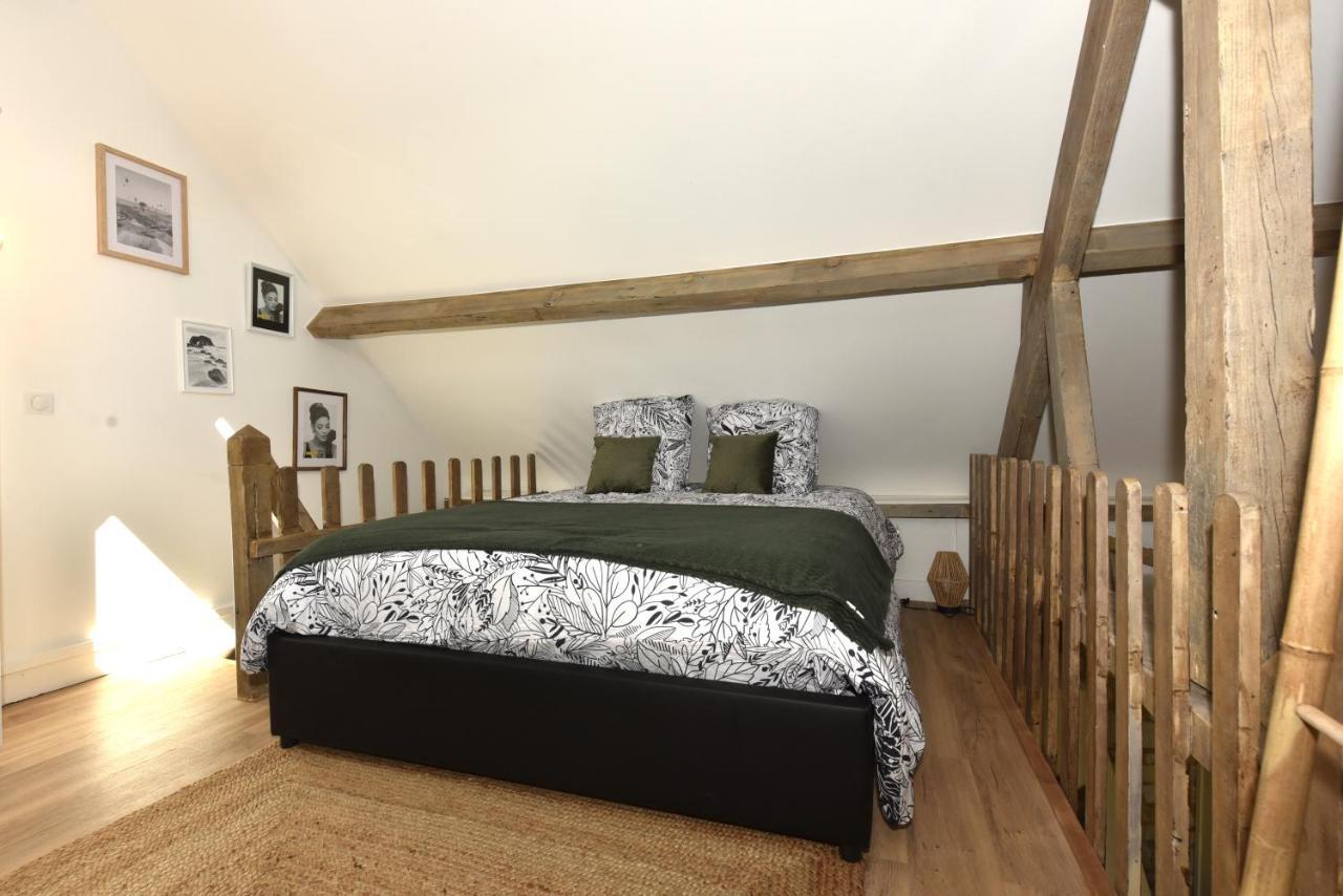 Maisonnette Du Bonheur - Vue Campagne - Baignoire Balneo 32 Jets - Lits Queen Size Vadencourt  Esterno foto